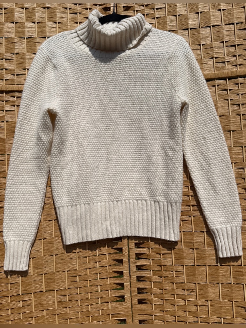 Patagonia Cream Recycled Cashmere Turtleneck Women’s Medium